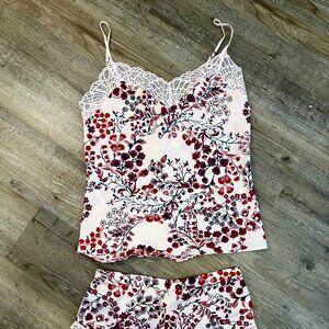 Josie Natori lounge/sleep set